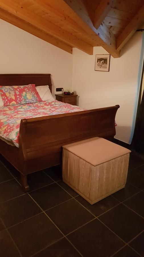 B&B Benessere La Casa Nera Брено Екстер'єр фото